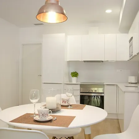 Tarragonasuites 1-winter Apartment